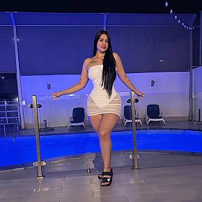Latin-Goddess Super Gros Cul escort in  offers Gorge profonde services