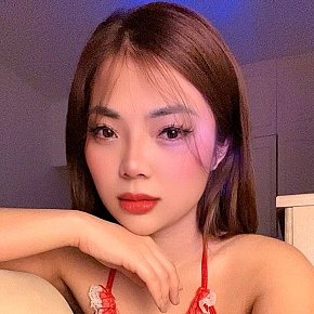 Cherry escort in Dubai offers Analsex services