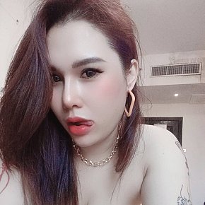Mizu-Lady escort in  offers Besar
 services