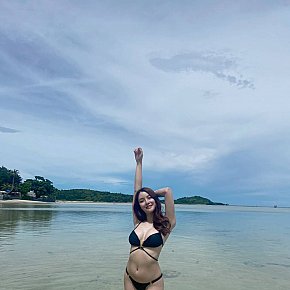 Janny escort in Bangkok offers Bacio alla francese services