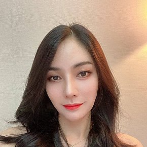 Janny escort in Bangkok offers Bacio alla francese services