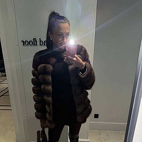 Khloe Vip Escort escort in Vienna