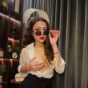 Dahlia Naturală escort in Riyadh offers Oral cu Prezervativ services