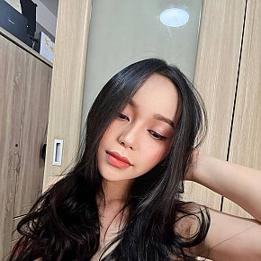 Mina escort in Manila offers Vídeos privados services