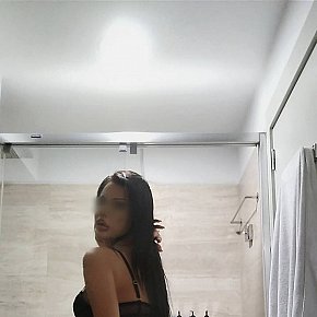 Alessia Modelo/exmodelo
 escort in Barcelona offers Venida en el cuerpo (COB)
 services