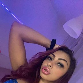 Tina escort in Dubai offers Girlfriend Experience (GFE) services