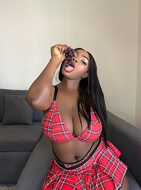 Bella-Big-Boobs escort in Dubai offers Sexo en diferentes posturas
 services