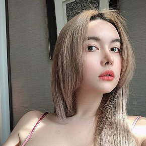 Leena Model/Fost Model escort in Tokyo offers Oral fără Prezervativ services