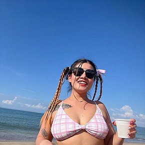 Ice-Emina Mignonă escort in Doha offers Masaj Senzual Integral services