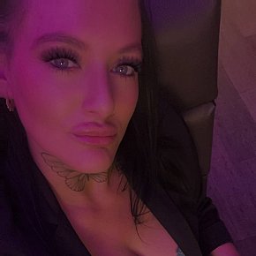 Sexyshefflass escort in  offers Fétischisme des pieds services