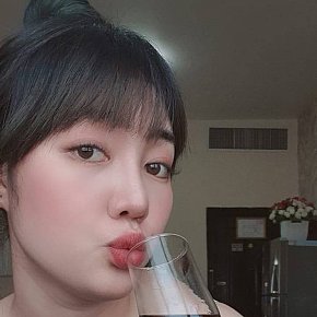 Minzy escort in Juffair offers Experience 