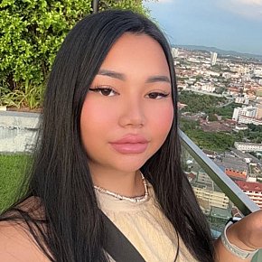 Rose escort in  offers Ejaculação na boca services