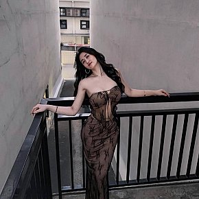 Calantha escort in Doha