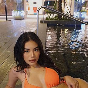 Kinna Super Booty
 escort in Singapore City offers Girlfriend Experience (GFE) services