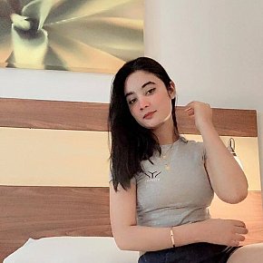 Anadil escort in Dubai