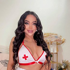 Linda escort in Abu Dhabi offers 69 Position services