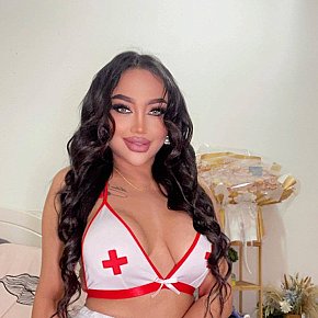 Linda escort in  offers Masaj Senzual Integral services
