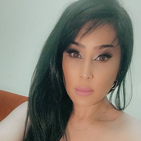 Georgia Ganz Natürlich escort in Jeddah