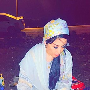 Georgia Ganz Natürlich escort in Jeddah