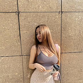 Maria Superbunduda escort in 
