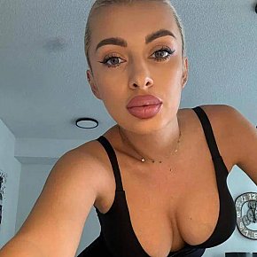 Shelby Fitness Girl escort in London offers Sărut(dupa compatibilitate) services