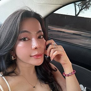 Mina escort in Doha offers Oral fără Prezervativ services