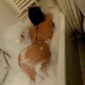 Julia Super-culo escort in Dubai offers Sesso Anale services