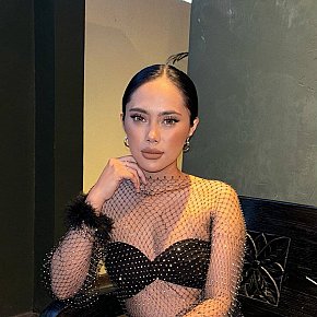 Jesslyn escort in Kuta Bali offers Esguichar services