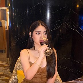 Kira escort in Manila offers Experiencia de Novia (GFE)
 services