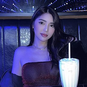 Kira escort in Manila offers Experiencia de Novia (GFE)
 services