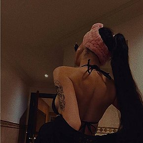 Vikki escort in 
