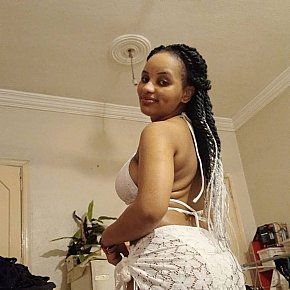 Alisha escort in  offers Pipe sans capote services