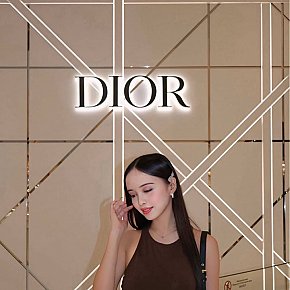 Bella escort in Manila offers Girlfriend Experience (GFE) services