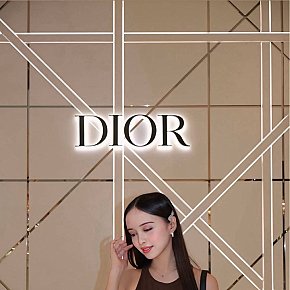Hot girl in Manila offers Girlfriend Experience(GFE)