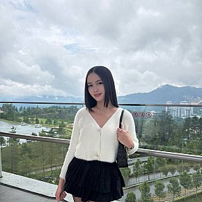 Kahaya performs Girlfriend Experience(GFE), escort in Manila