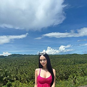Bella escort in Manila offers Girlfriend Experience (GFE) services