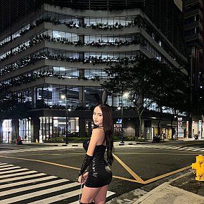 Bella escort in Manila offers Girlfriend Experience (GFE) services