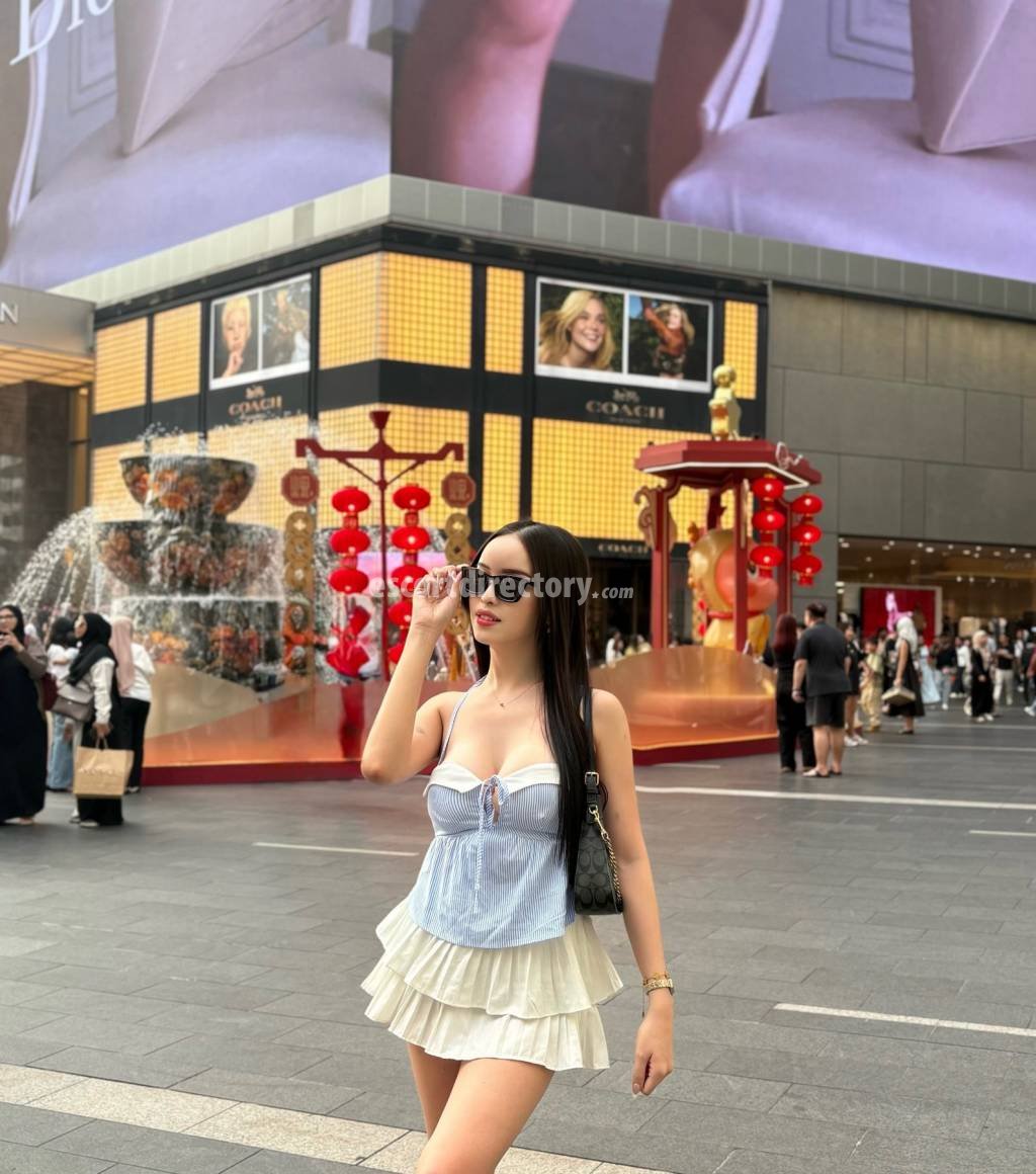 Kahaya performs Girlfriend Experience(GFE), escort in Manila
