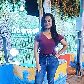 Gloria escort in Mumbai