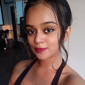 Gloria escort in Mumbai