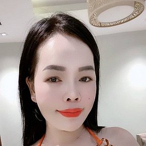 Hai-Yen escort in 
