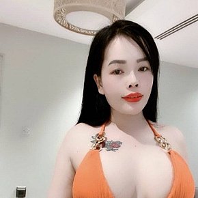 Hai-Yen escort in 