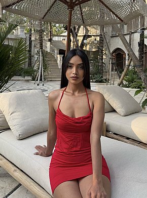 Valerie Petite
 escort in Kuta Bali