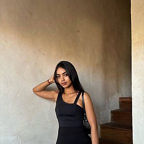 Valerie Petite
 escort in Kuta Bali