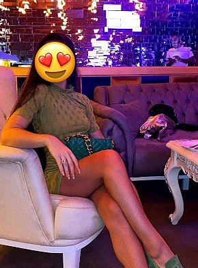 Anna escort in Dubai offers Feticismo Piedi services
