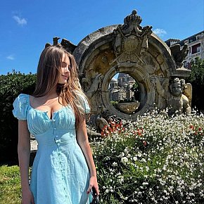 Arina escort in 