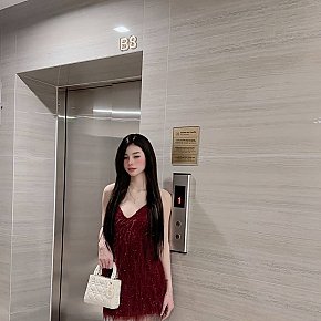 Hana escort in  offers Mamada sin condón
 services