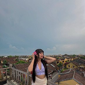 Lexi Petite
 escort in Singapore City offers 69 Position services