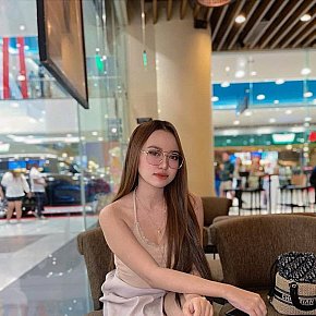 Lexi Petite
 escort in Singapore City offers 69 Position services