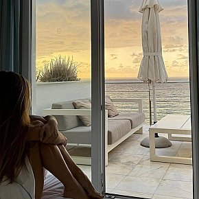 Julianna Großer Hintern escort in Hong Kong